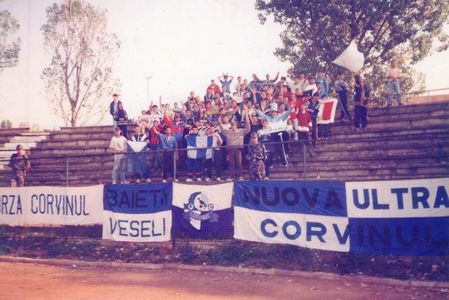 Corvinul Hunedoara 1998-1999