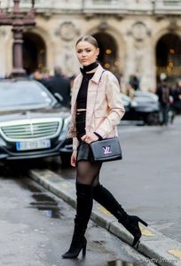 20592-kristina-bazan-after-stella-mccartney-p-500x0-2