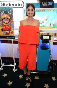 Shelley-Hennig--Nintendo-Lounge-on-the-TV-Guide-Yacht-at-Comic-Con--02