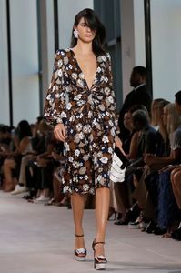 kendall-jenner-at-michael-kors-spring-2017-runway-show-at-new-york-fashion-week-09-14-2016_2