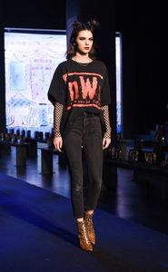 rs_634x1024-170216112257-634.Kendall-Jenner-Regearsing-Runway.jl.021617