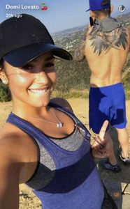 demi-lovato-hike-boyfriend__oPt