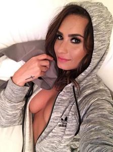 demi-lovato-instagram-picture-03-18-2017_1