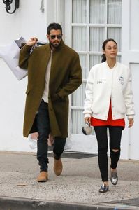 cara-santana-out-shopping-in-beverly-hills-01-04-2017_2