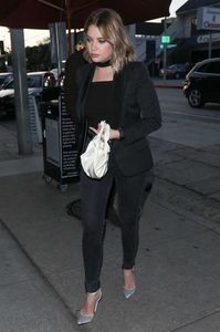 ashley-benson-arrives-to-catch-restaurant-in-west-hollywood-03-25-2017-2