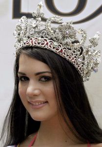 MONICA SPEAR