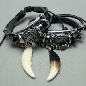 Black Tang Bracelet with Real Woolf Fang_165 de lei