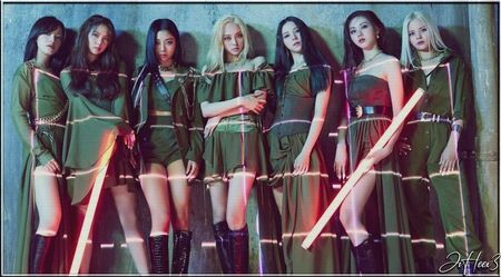 └ Dᴀʏ 092 ○ 11.11.2020 → 「CLC」 ✓; [ https://www.youtube.com/watch?v=NeUODC6F7zk ] // [ https://www.youtube.com/watch?v=vwqMw2l8ekU ] // [ https://www.youtube.com/watch?v=IcNvtOUhdck ]

