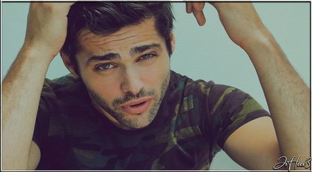 └ Dᴀʏ 262 ○ 30.04.2021 → 「Matthew Daddario」 ✓; [ https://www.youtube.com/watch?v=I4tlVnU6cNo ] // [ https://www.youtube.com/watch?v=QsYhhqAIoSw ]
