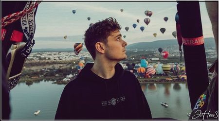 └ Dᴀʏ 279 ○ 17.05.2021 → 「Martin Garrix」 ✓; [ https://www.youtube.com/watch?v=Lpjcm1F8tY8 ] // [ https://www.youtube.com/watch?v=o7iL2KzDh38 ] // [ https://www.youtube.com/watch?v=BDocp-VpCwY ] // [ https://www.youtube.com/watch?v=pFvuStTCteA ]
