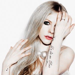 ╰Emptiness s̸a̸i̸d̸ Avril Lavigne.╯♎️; September 27th 1984.
