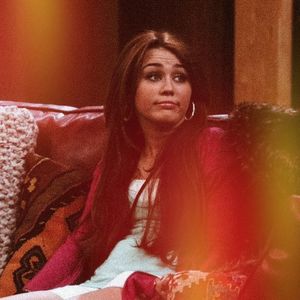 • xTheOriginalsTO got Miley Cyrus.; TV-Show: Hannah Montana.
