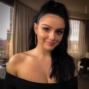 • Ariel Winter born on January 28th 1998. @skins.