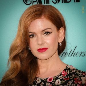 • Isla Fisher born on February 3rd 1976. @Emptiness.