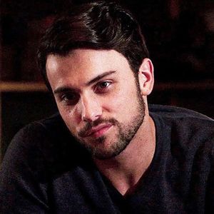 • crawlingback2me got Connor Walsh.; TV-Show: How To Get Away with Murder.
