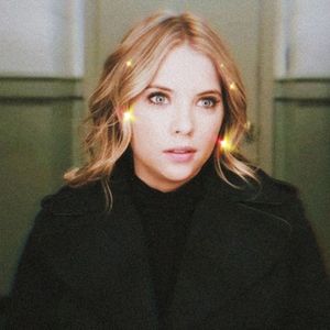 • xBarbieLandx3 got Hanna Marin.