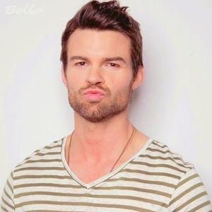 • xTheOriginalsTO got Daniel Gillies.