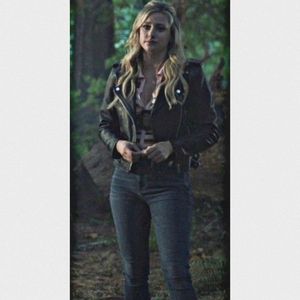 • Betty Cooper [media: 9,71] for WildFeelings.